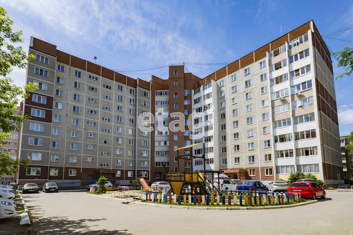 Продажа 4-комнатной квартиры, Екатеринбург, Восстания,  116