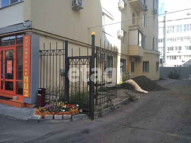 Продажа коммерческой недвижимости, 335м <sup>2</sup>, Саратов, Саратовская область,  Саратов