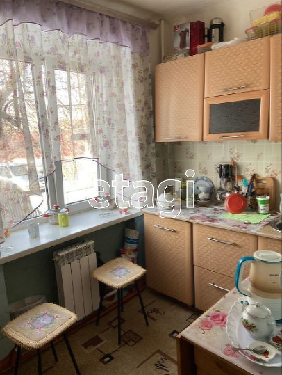 Продажа 3-комнатной квартиры, Березовка, Нестерова,  12