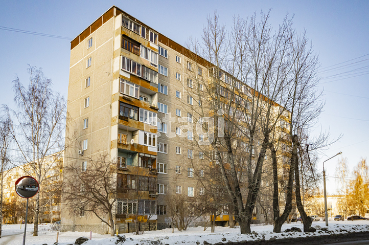 Продажа 4-комнатной квартиры, Екатеринбург, Ломоносова,  85