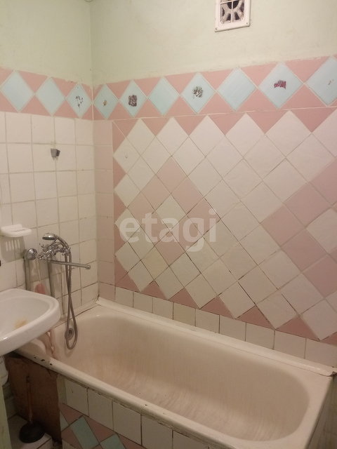 Продажа 3-комнатной квартиры, Саратов, Саратовская область,  Саратов