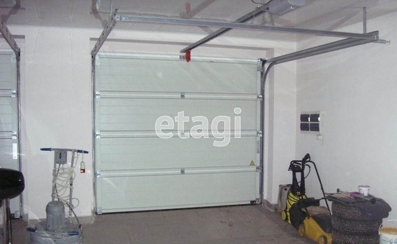 Продажа дома, 302м <sup>2</sup>, 5 сот., Саратов, Саратовская область,  