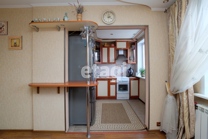 Продажа 4-комнатной квартиры, Красноярск, Тотмина,  37