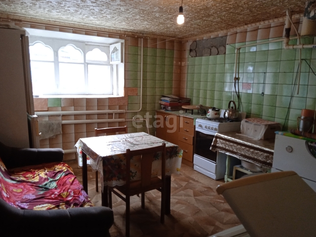 Продажа дома, 302м <sup>2</sup>, 4 сот., Саратов, Саратовская область,  