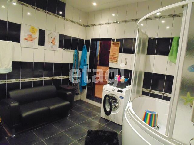 Продажа дома, 300м <sup>2</sup>, 4 сот., Саратов, Саратовская область,  Кировский