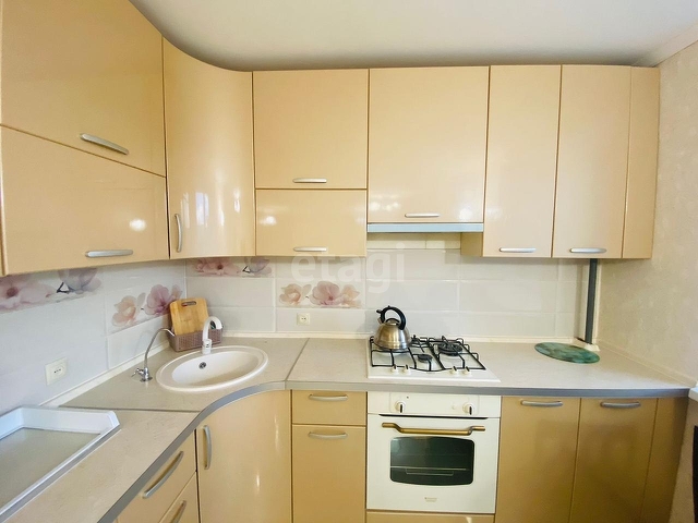 Продажа 3-комнатной квартиры, Саратов, Саратовская область,  Саратов