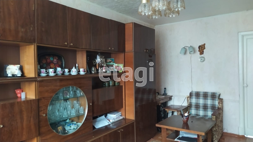 Продажа 3-комнатной квартиры, Первоуральск, Ватутина,  79