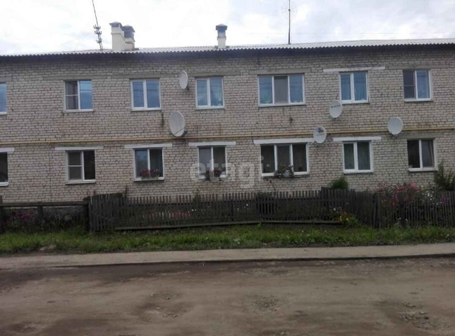 Продажа 2-комнатной квартиры, Большебрусянское, Кирова,  84