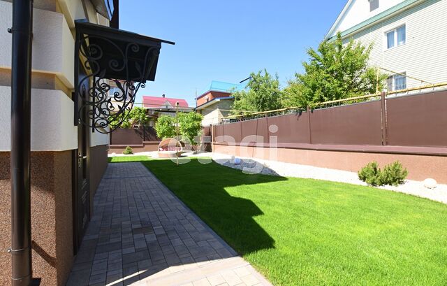 Продажа дома, 300м <sup>2</sup>, 10 сот., Саратов, Саратовская область,  Кировский