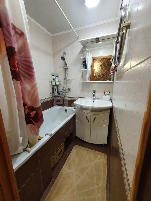 Продажа 3-комнатной квартиры, Саратов, Саратовская область,  Саратов