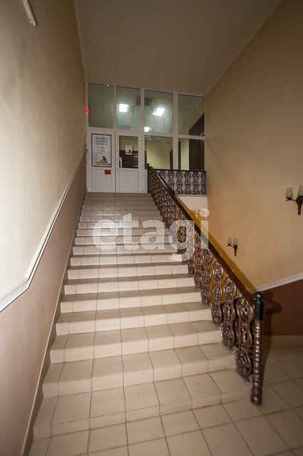 Продажа коммерческой недвижимости, 2500м <sup>2</sup>, Саратов, Саратовская область,  Саратов