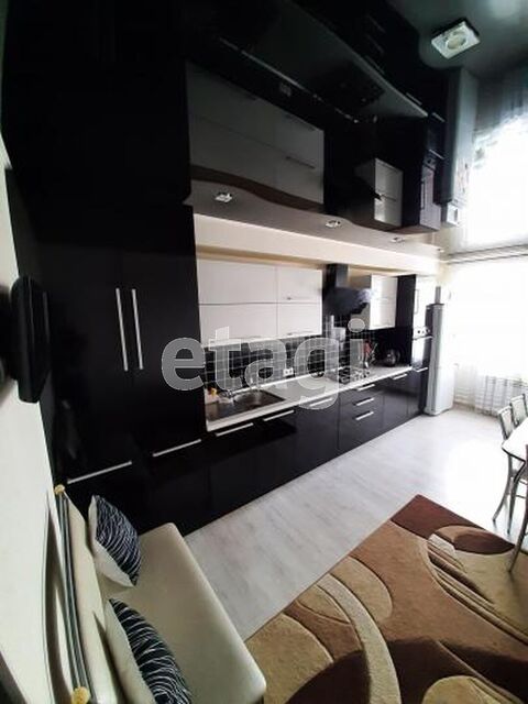 Продажа 3-комнатной квартиры, Саратов, Саратовская область,  Саратов