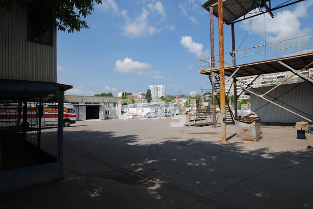 Продажа коммерческой недвижимости, 1230м <sup>2</sup>, Саратов, Саратовская область,  Саратов