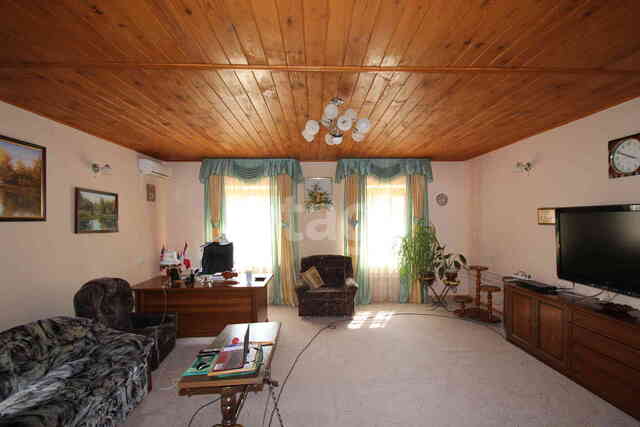 Продажа дома, 238м <sup>2</sup>, 580 сот., Саратов, Саратовская область,  Энгельс