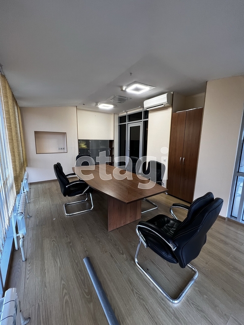 Продажа коммерческой недвижимости, 80м <sup>2</sup>, Саратов, Саратовская область,  Саратов