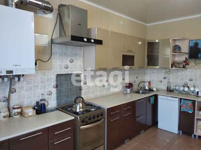 Продажа дома, 174м <sup>2</sup>, 9 сот., Саратов, Саратовская область,  