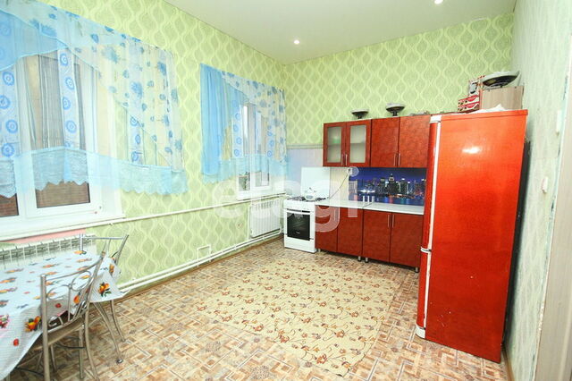 Продажа дома, 274м <sup>2</sup>, 6 сот., Саратов, Саратовская область,  