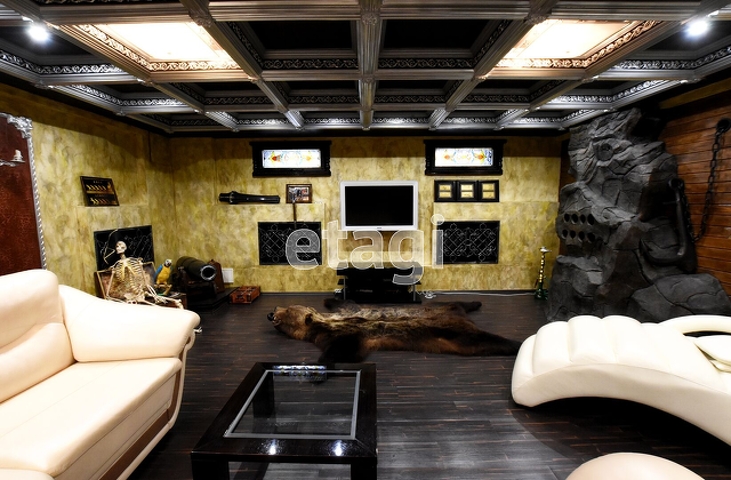 Продажа дома, 531м <sup>2</sup>, 6 сот., Саратов, Саратовская область,  