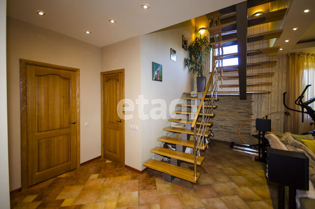 Продажа дома, 219м <sup>2</sup>, 11 сот., Саратов, Саратовская область,  