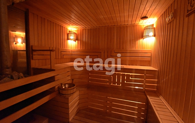 Продажа дома, 205м <sup>2</sup>, 6 сот., Саратов, Саратовская область,  Саратов