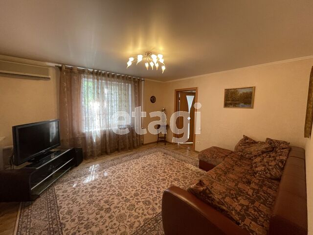 Продажа дома, 450м <sup>2</sup>, 5 сот., Саратов, Саратовская область,  Волжский 