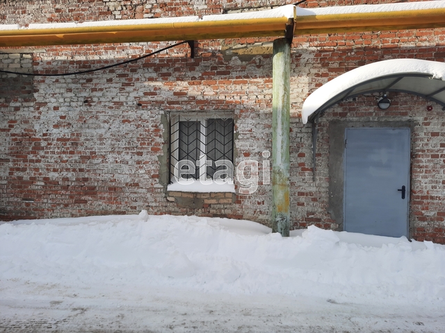 Продажа коммерческой недвижимости, 813м <sup>2</sup>, Саратов, Саратовская область,  Саратов