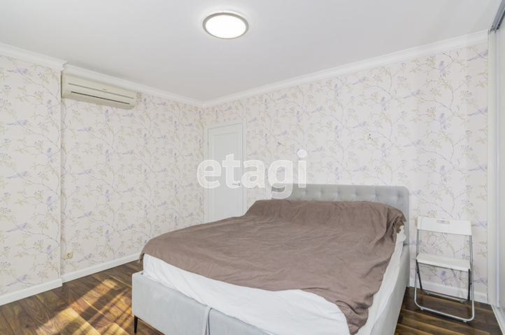 Продажа 3-комнатной квартиры, Екатеринбург, Асбестовский переулок,  2 к 3