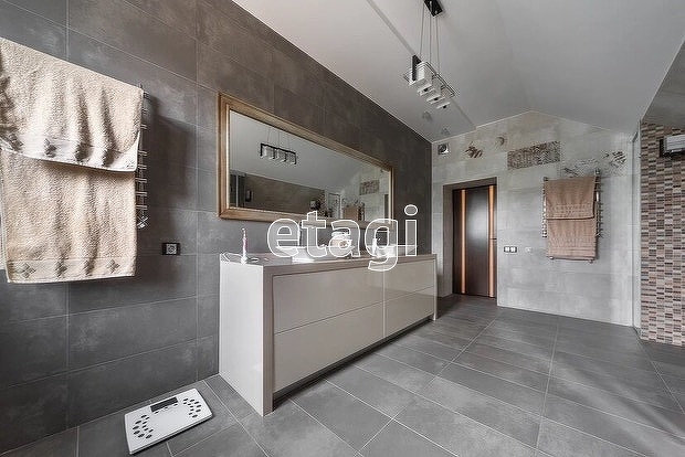 Продажа дома, 461м <sup>2</sup>, 12 сот., Саратов, Саратовская область,  