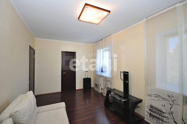 Продажа дома, 310м <sup>2</sup>, 9 сот., Саратов, Саратовская область,  