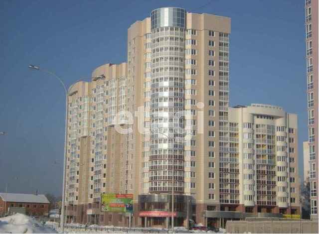 Продажа 4-комнатной квартиры, Екатеринбург, Юлиуса Фучика,  5