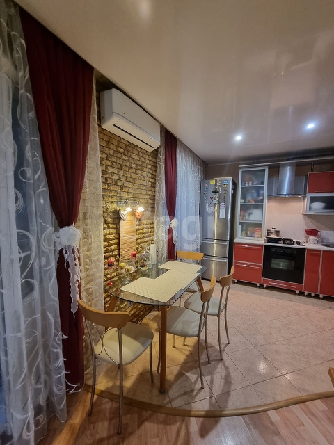 Продажа 3-комнатной квартиры, Саратов, Саратовская область,  Энгельс