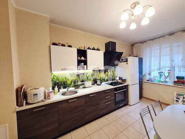 Продажа 3-комнатной квартиры, Саратов, Саратовская область,  Саратов