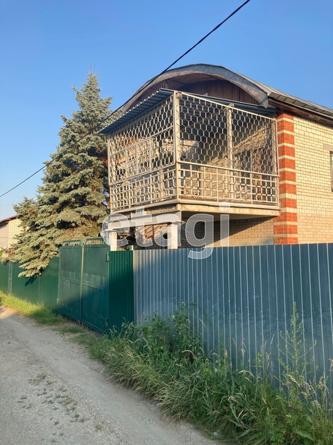 Продажа дачи, 270м <sup>2</sup>, 5 сот., Саратов, Саратовская область,  Саратов