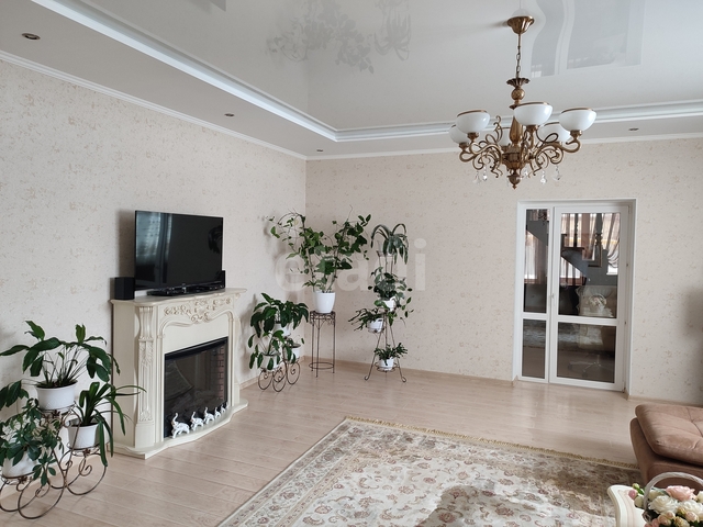 Продажа дома, 225м <sup>2</sup>, 6 сот., Саратов, Саратовская область,  Волжский 