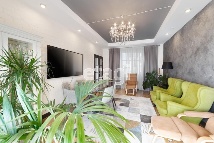 Продажа дома, 370м <sup>2</sup>, 14 сот., Саратов, Саратовская область,  Саратов