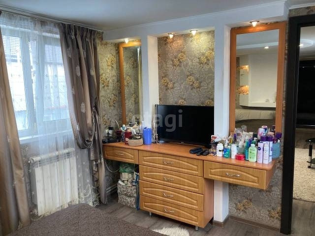 Продажа дома, 260м <sup>2</sup>, 3 сот., Саратов, Саратовская область,  Волжский 