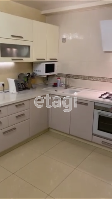 Продажа дома, 260м <sup>2</sup>, 8 сот., Саратов, Саратовская область,  