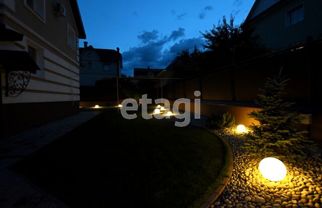 Продажа дома, 300м <sup>2</sup>, 10 сот., Саратов, Саратовская область,  Кировский