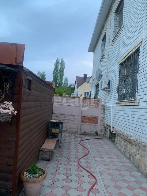 Продажа дома, 250м <sup>2</sup>, 5 сот., Саратов, Саратовская область,  