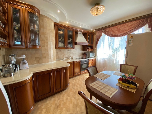 Продажа 3-комнатной квартиры, Саратов, Саратовская область,  Саратов