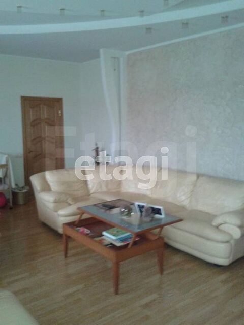 Продажа дома, 400м <sup>2</sup>, 30 сот., Саратов, Саратовская область,  Энгельс