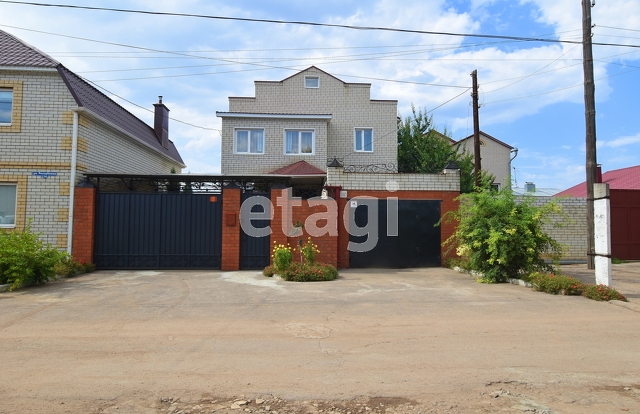 Продажа дома, 300м <sup>2</sup>, 5 сот., Саратов, Саратовская область,  