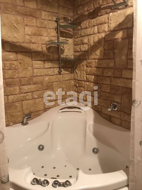 Продажа дома, 315м <sup>2</sup>, 14 сот., Саратов, Саратовская область,  