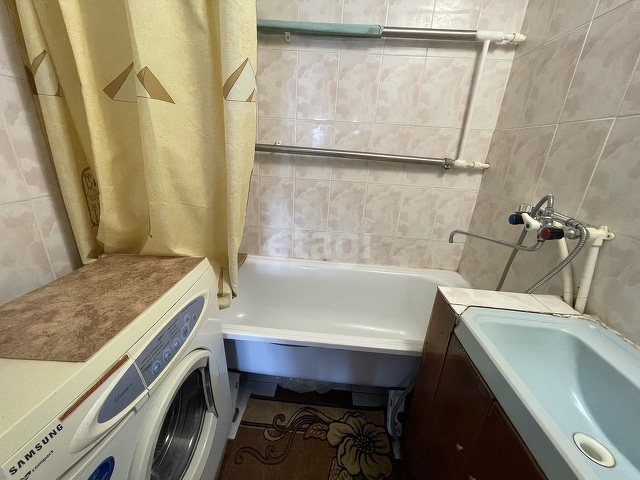 Продажа 3-комнатной квартиры, Саратов, Саратовская область,  Саратов