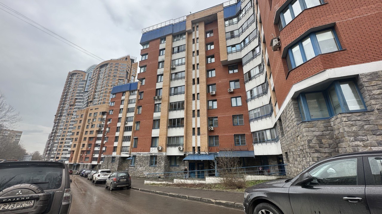 Покупка трехкомнатной квартиры 🏢 улица Архитектора Власова в Москве, 873817