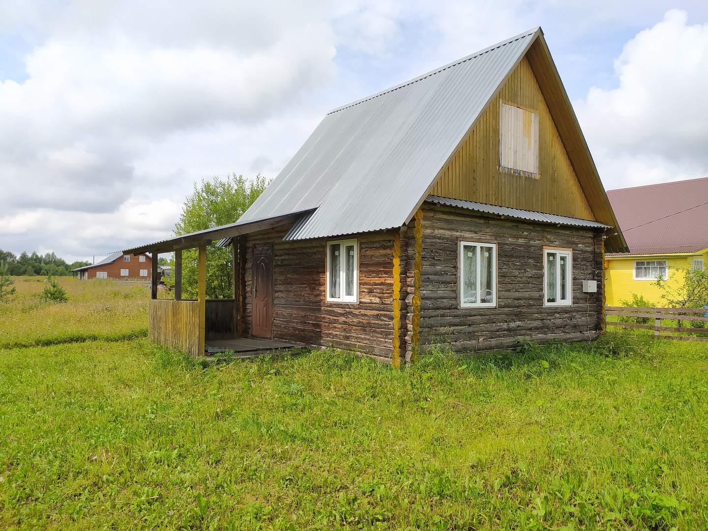 Купить загородную недвижимость в районе Топорня деревня в Вологде, продажа недорого