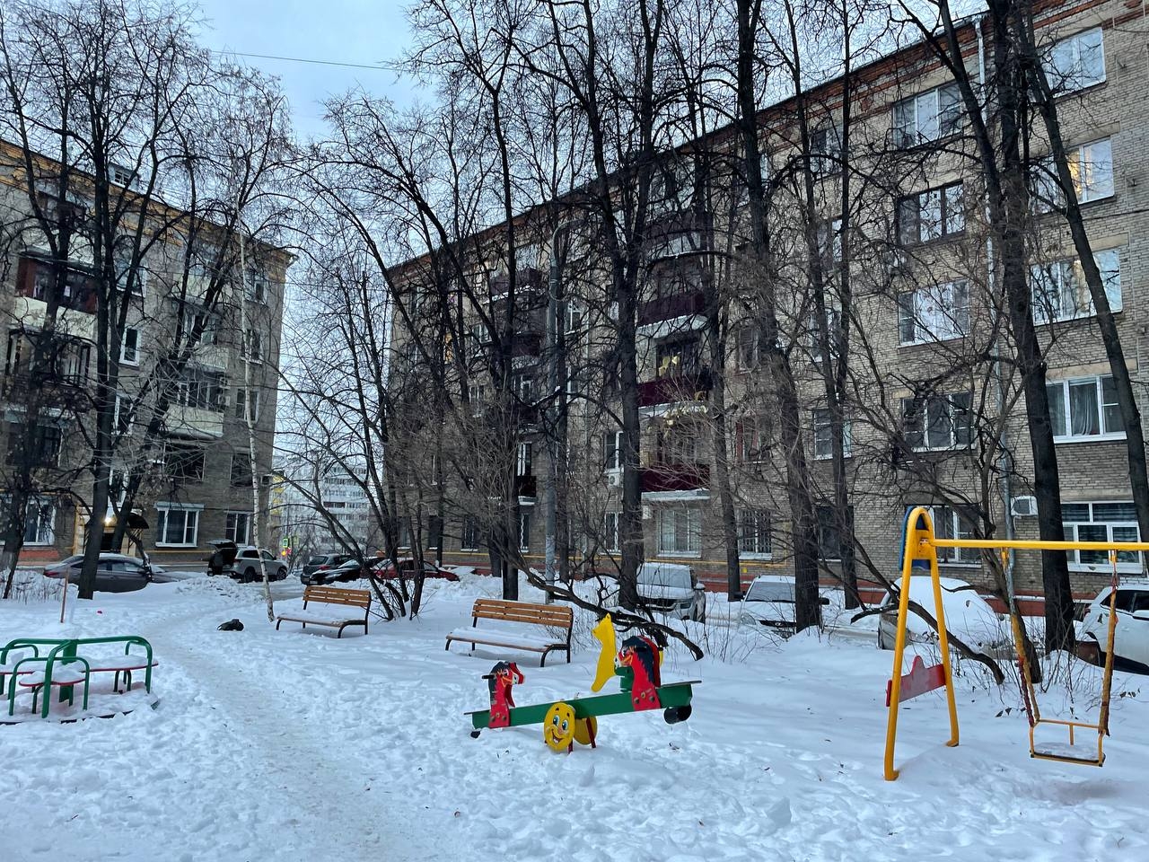 Купить квартиру-студию у метро Сортировочная в Москве, 🏢 продажа студий в  районе м Сортировочная: вторичное жилье