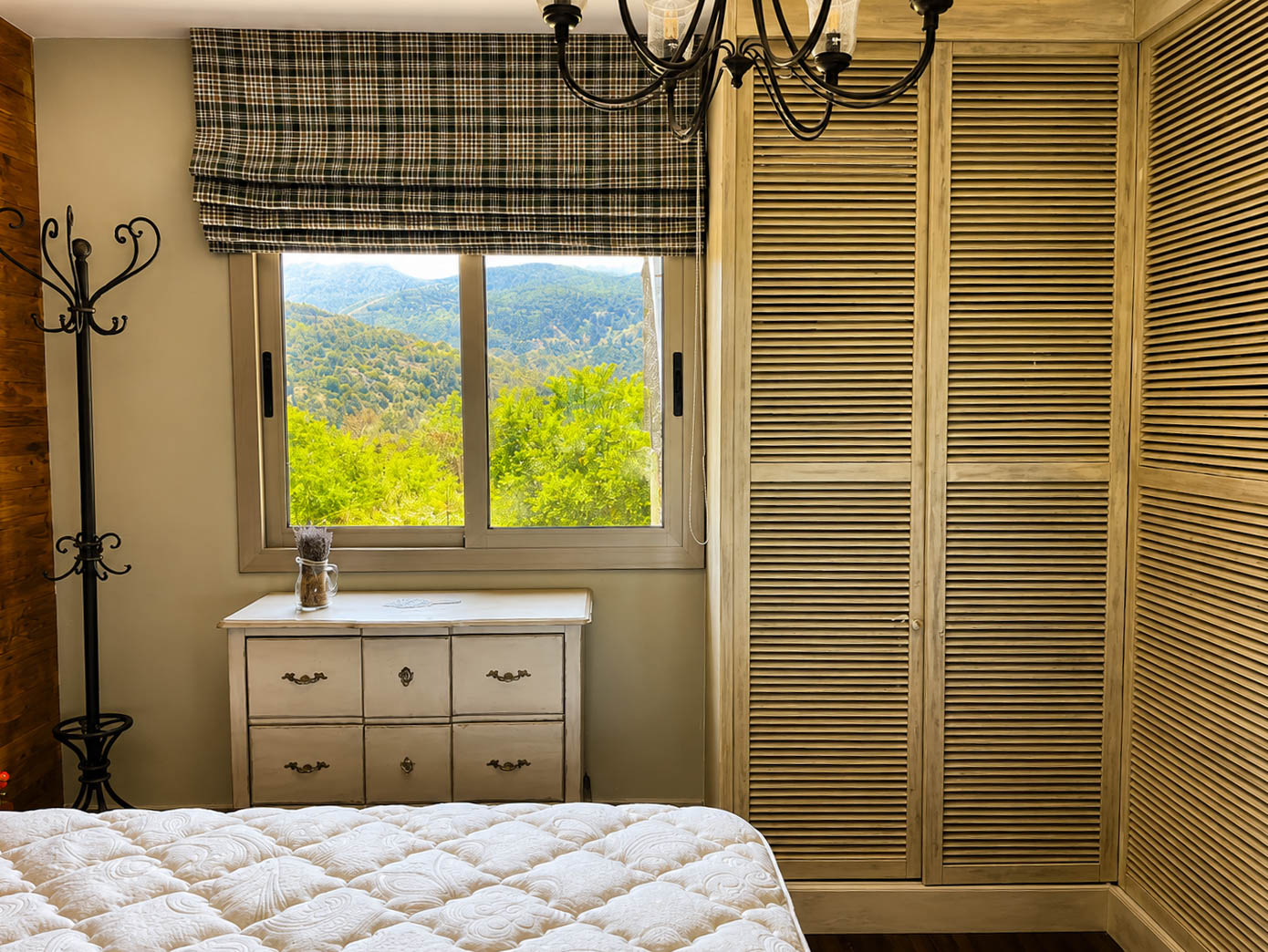 Фото Crystal Bay View Apartment, 10