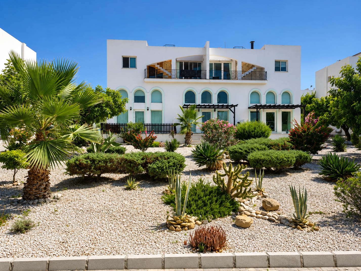 Crystal Bay View Apartment