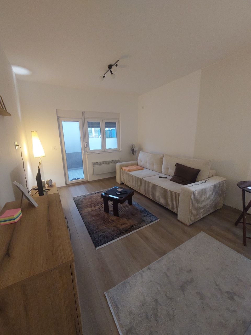 Stan · 35 m² · Sremčica